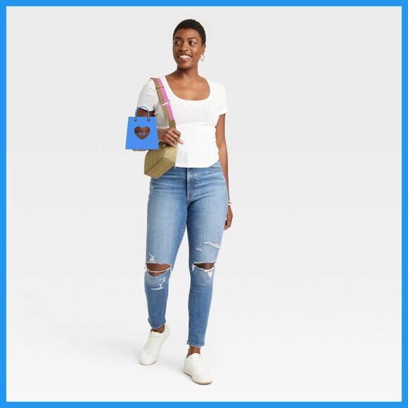 10 Short - Womens High-Rise Skinny Jeans - Universal Thread - Medium Wash - Picture 2 of 11